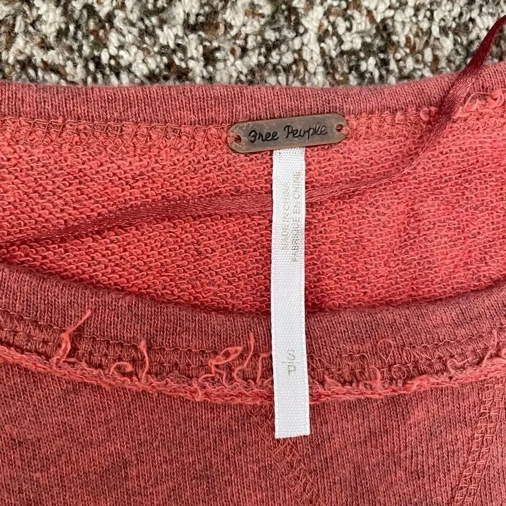 Free People Beautiful Sinner Sweater Women’s size small